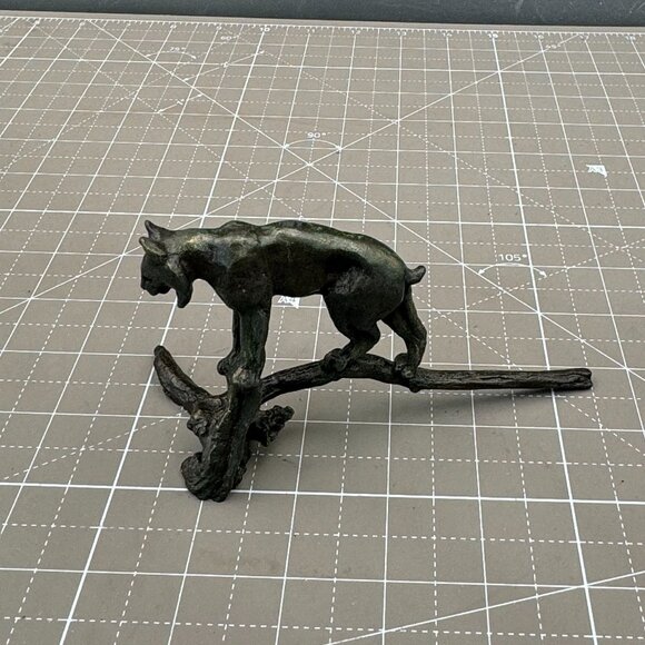 Bronze Lynx On Branch Sculpture Philip Goodwin signed - Picture 1 of 7